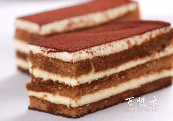 新手也能學(xué)會(huì)的巧克力慕斯蛋糕，不用烤箱也能做！